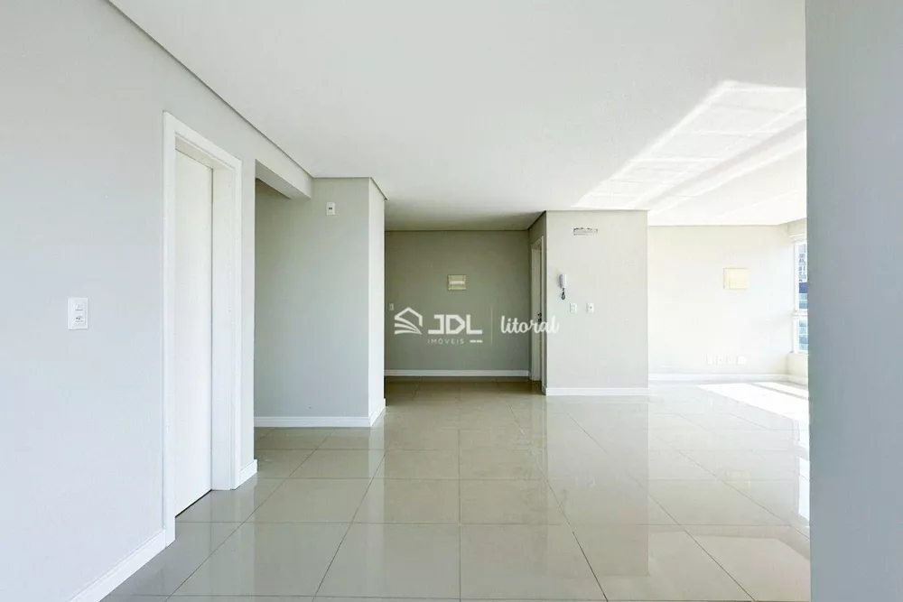 Cobertura, 3 quartos, 186 m² - Foto 2