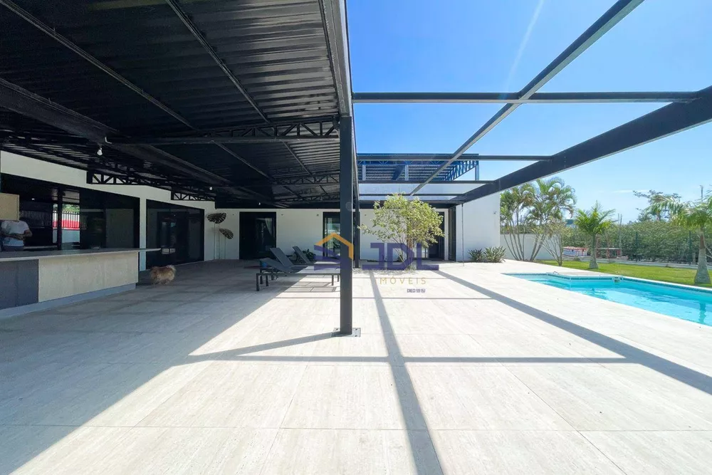 Casa, 3 quartos, 451 m² - Foto 1