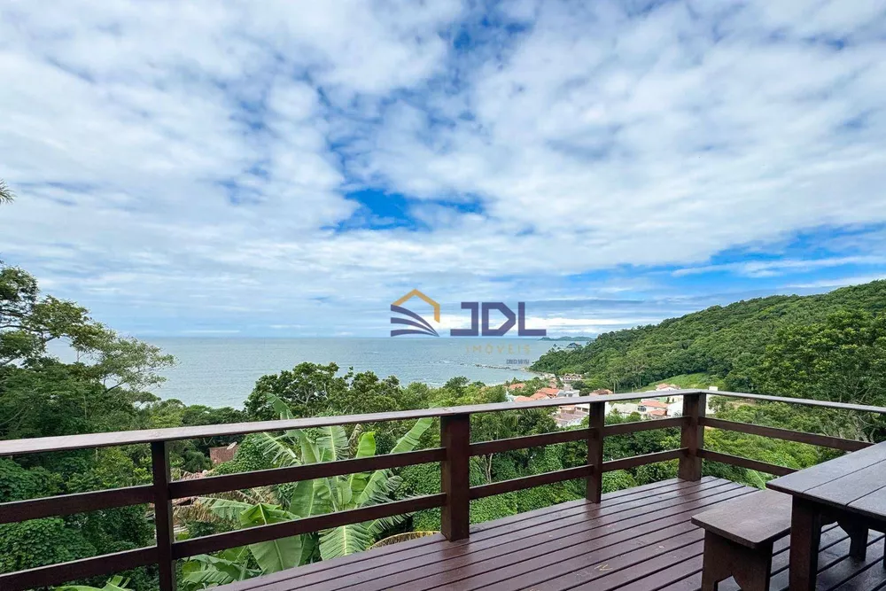 Casa, 6 quartos, 470 m² - Foto 1