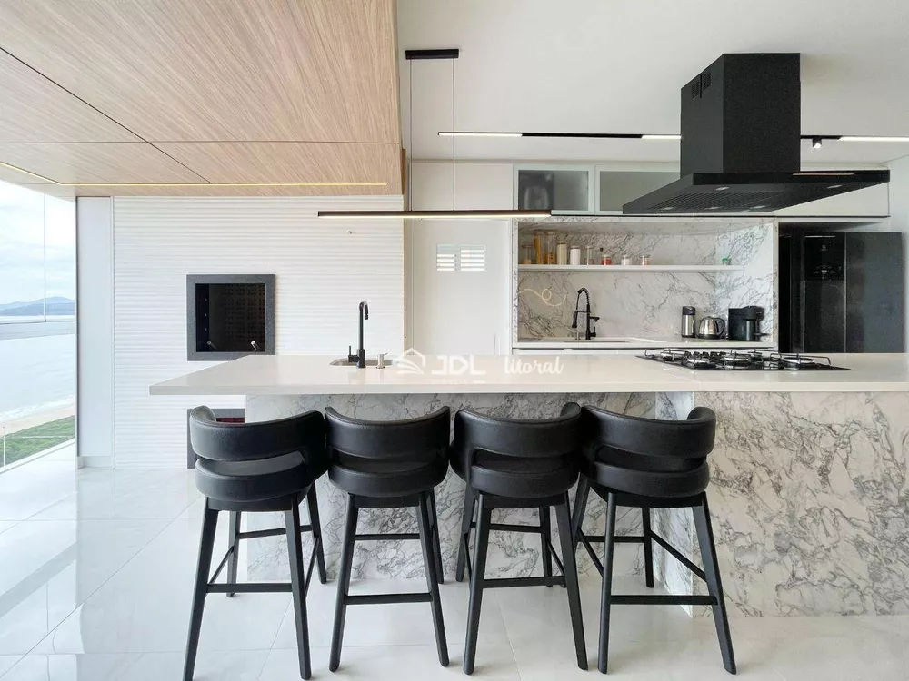 Apartamento, 3 quartos, 144 m² - Foto 1