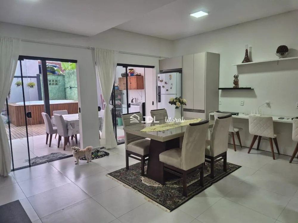 Casa, 3 quartos, 132 m² - Foto 3