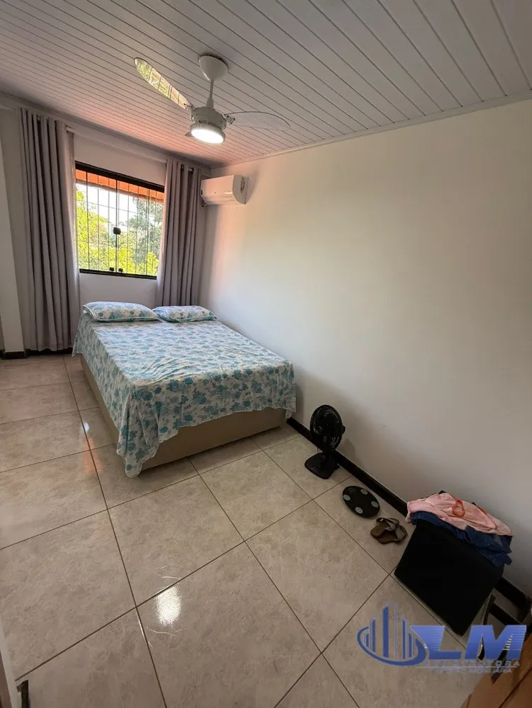 Casa, 6 quartos, 250 m² - Foto 4
