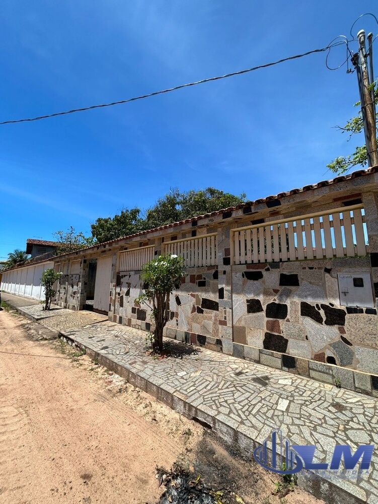 Casa à venda com 4 quartos, 260m² - Foto 15
