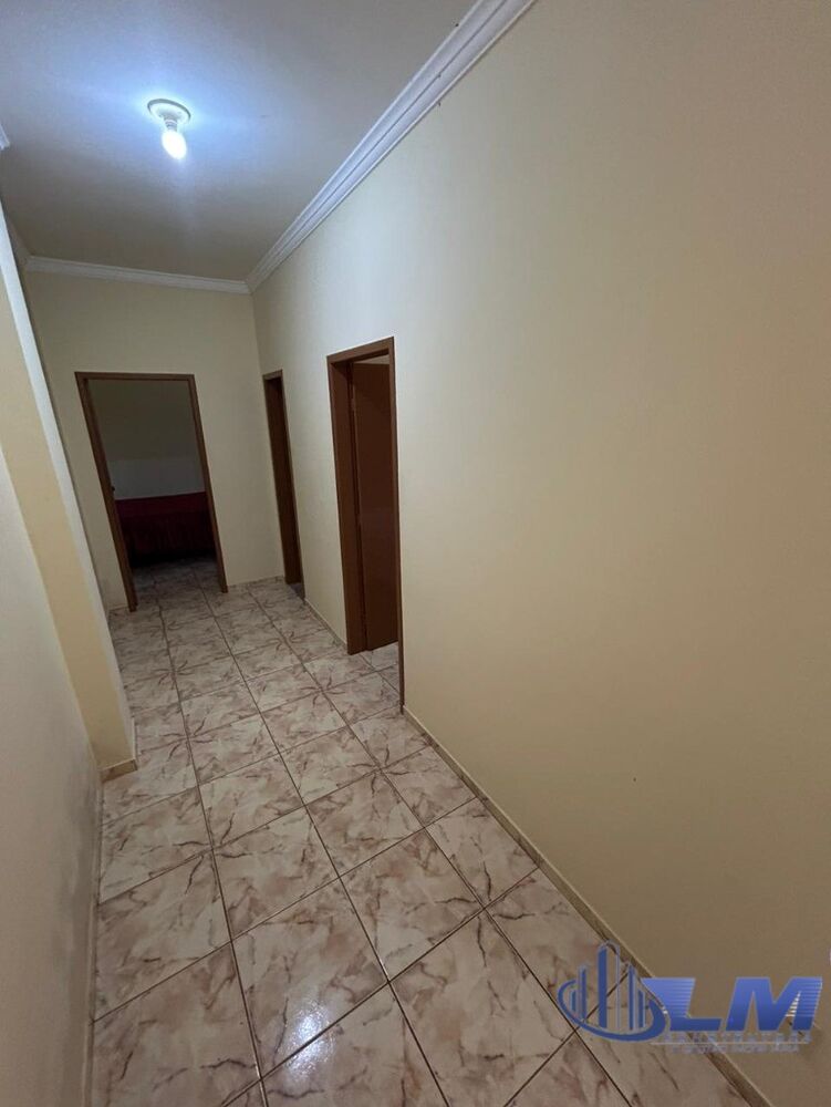 Casa à venda com 4 quartos, 260m² - Foto 5