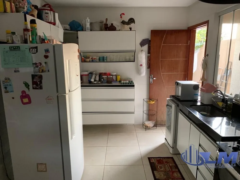 Casa, 3 quartos, 250 m² - Foto 11