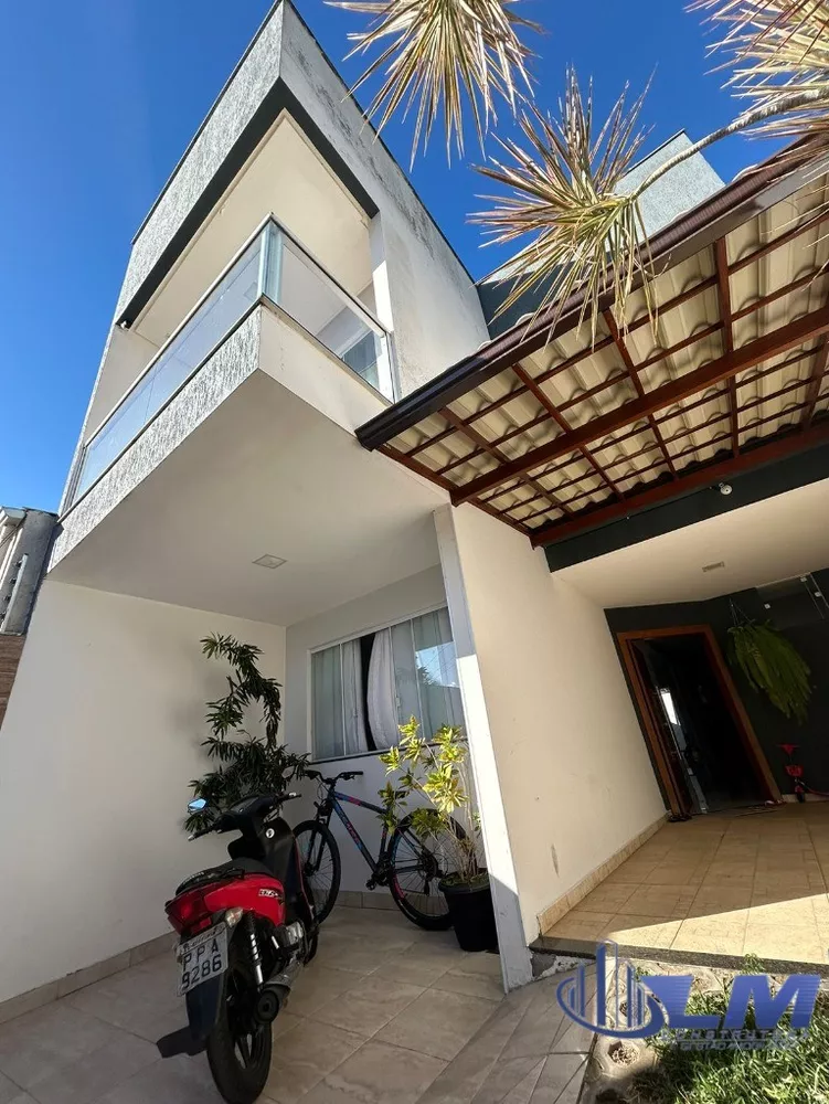 Casa à venda com 3 quartos, 125m² - Foto 2