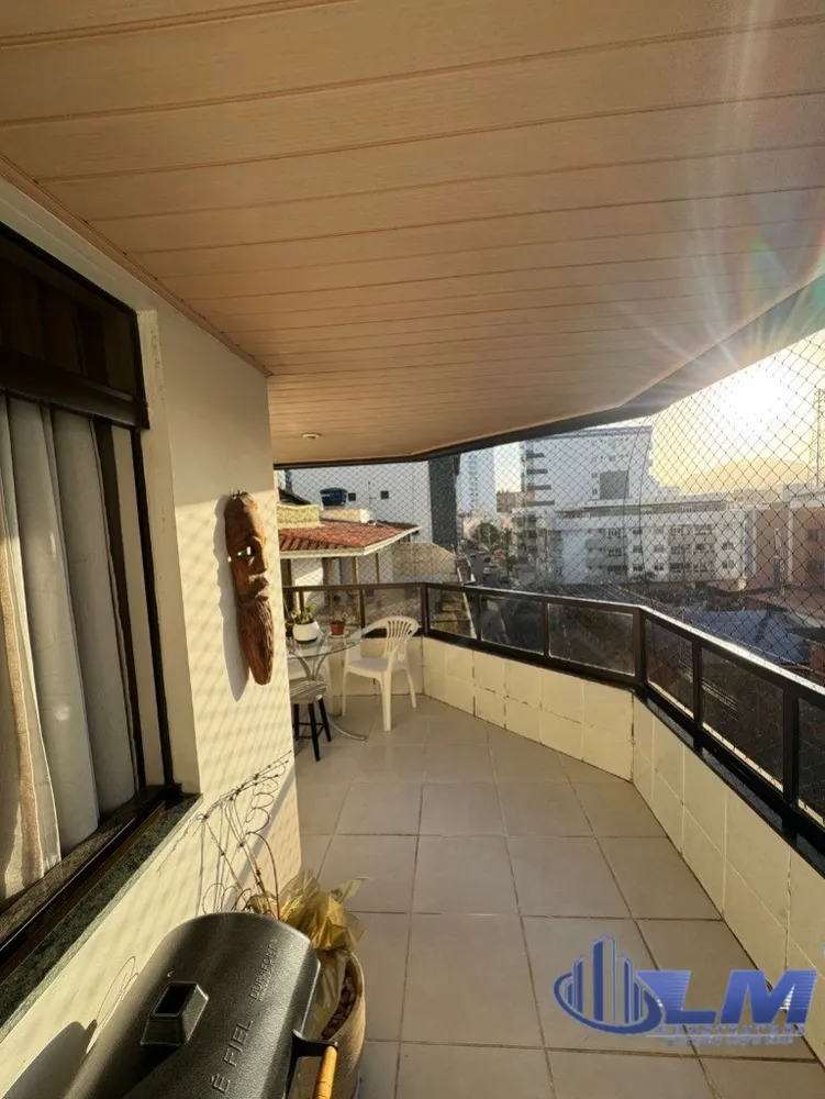 Apartamento, 3 quartos, 130 m² - Foto 1