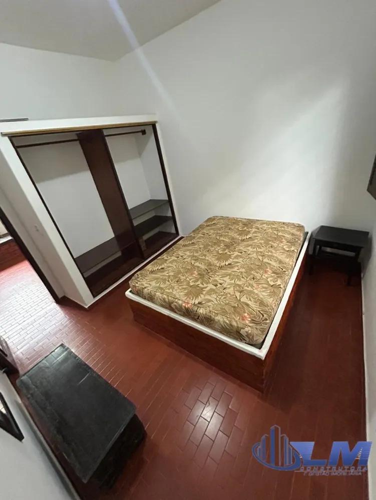 Casa, 4 quartos, 220 m² - Foto 4