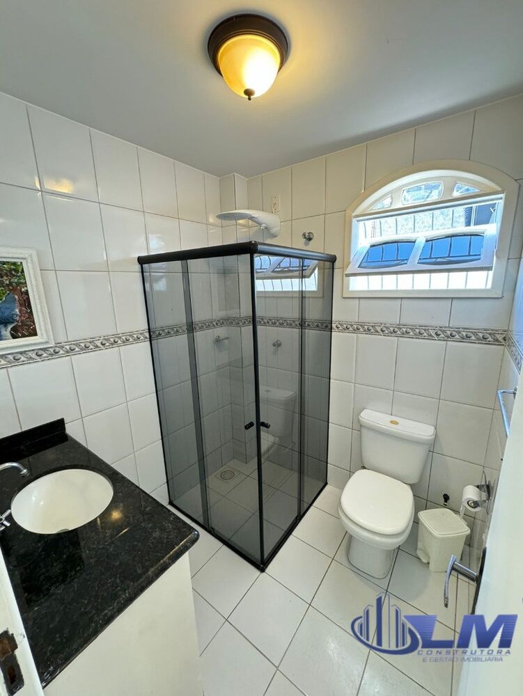 Casa à venda com 4 quartos, 210m² - Foto 9