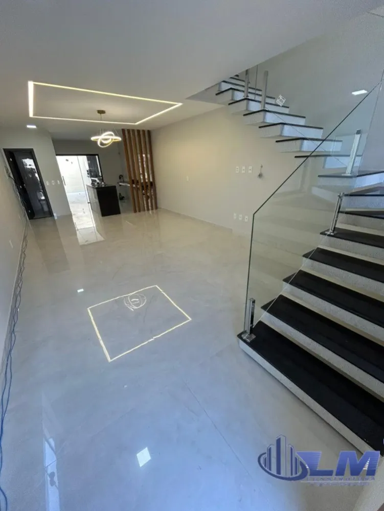 Casa, 3 quartos, 105 m² - Foto 1