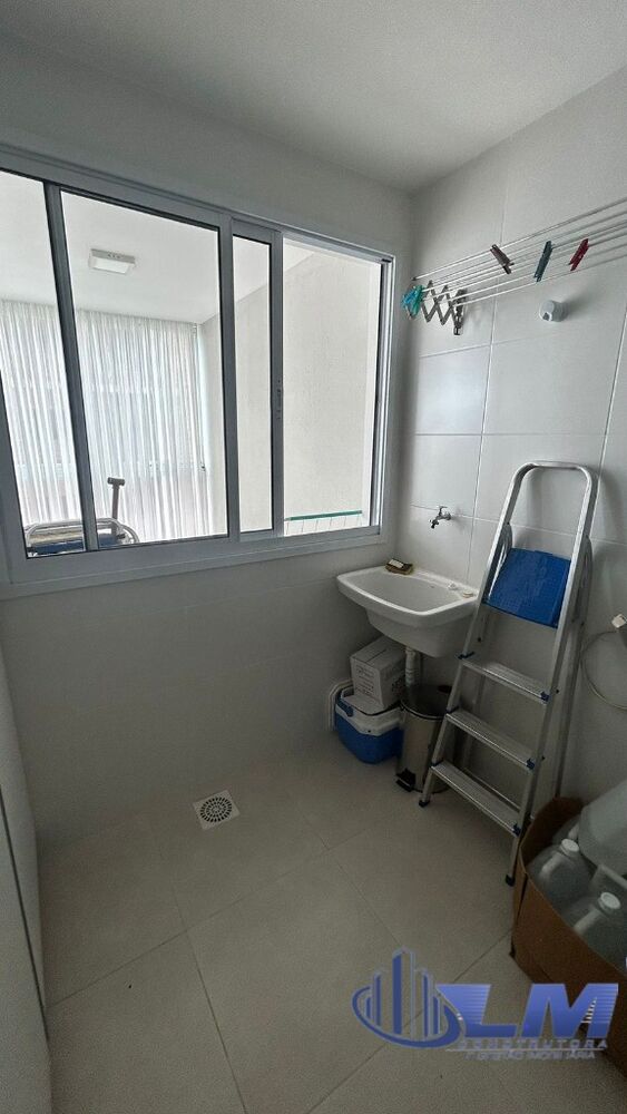 Apartamento à venda com 2 quartos, 78m² - Foto 7