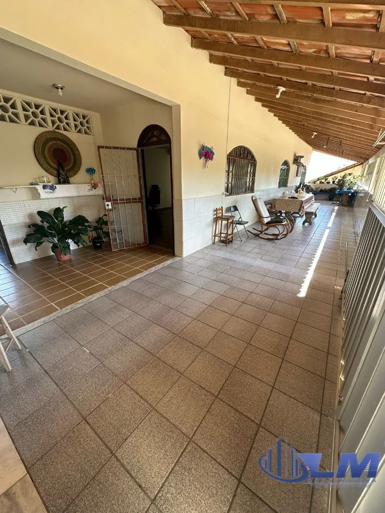 Casa, 4 quartos, 411 m² - Foto 2