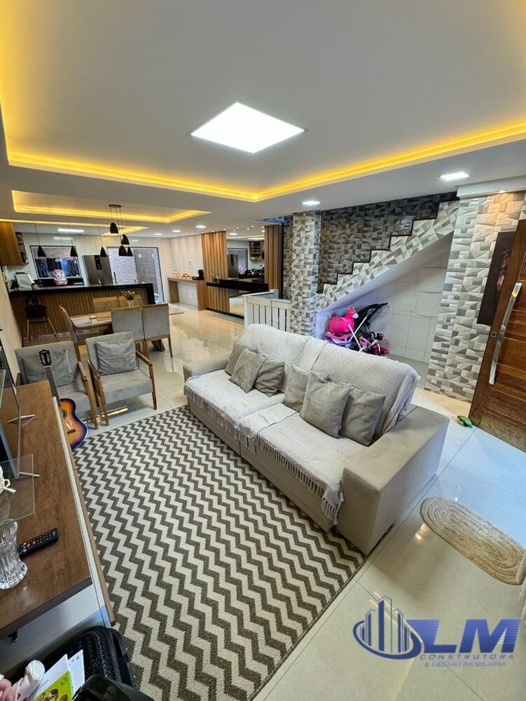 Casa, 3 quartos, 85 m² - Foto 1