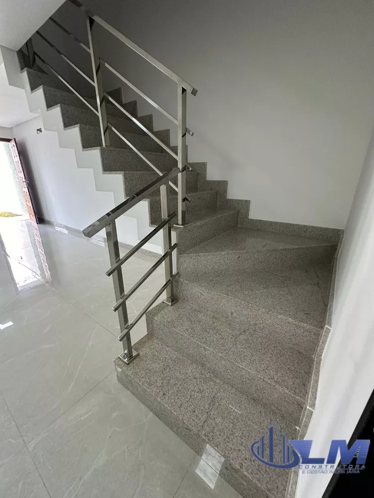 Casa à venda com 3 quartos, 14m² - Foto 6