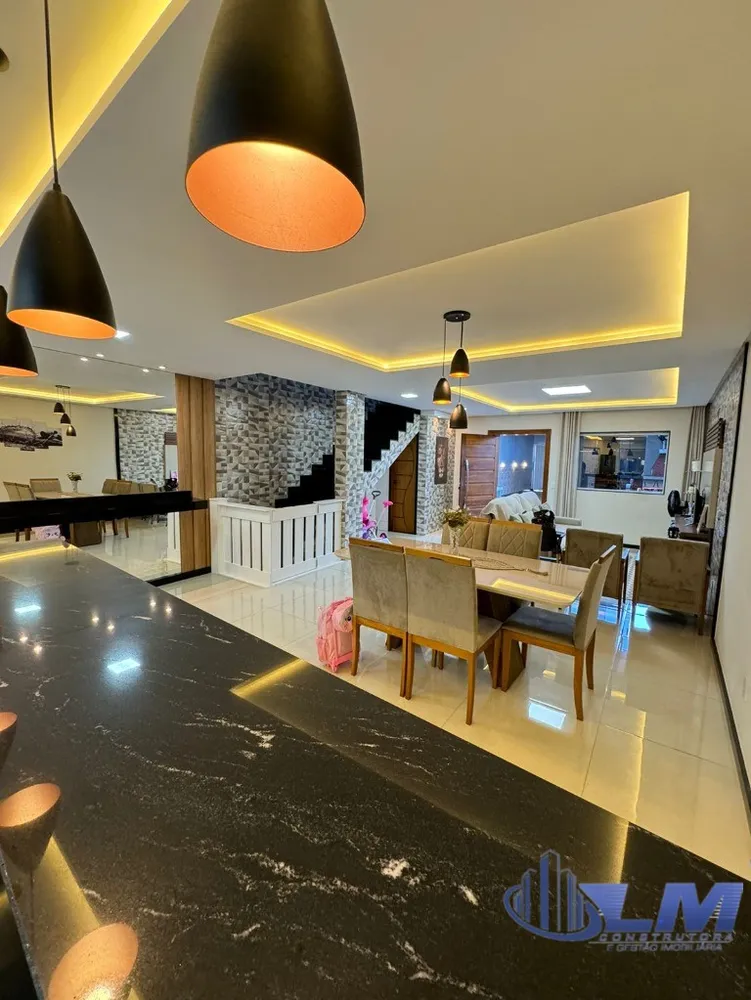 Casa, 3 quartos, 198 m² - Foto 6