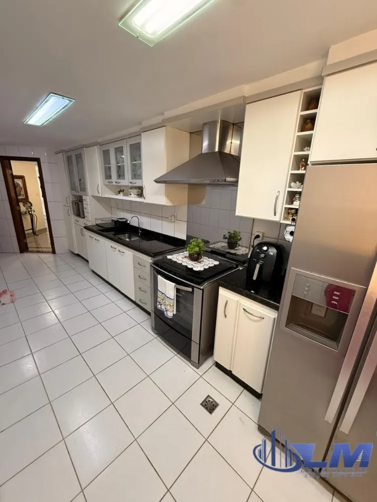Apartamento, 4 quartos, 208 m² - Foto 3