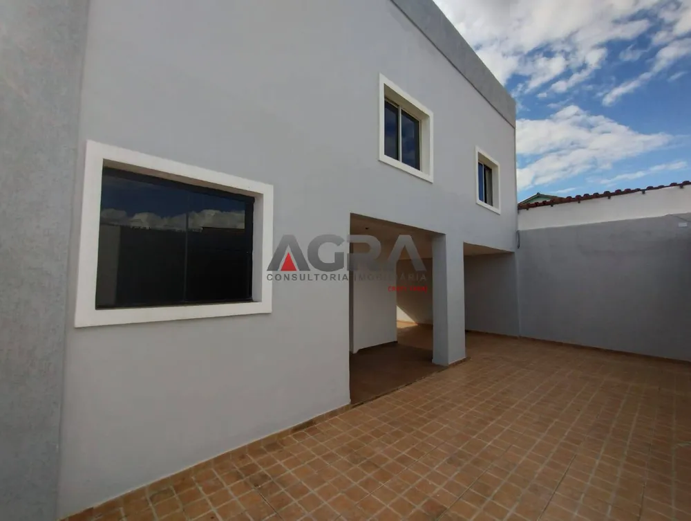 Casa, 4 quartos, 200 m² - Foto 3