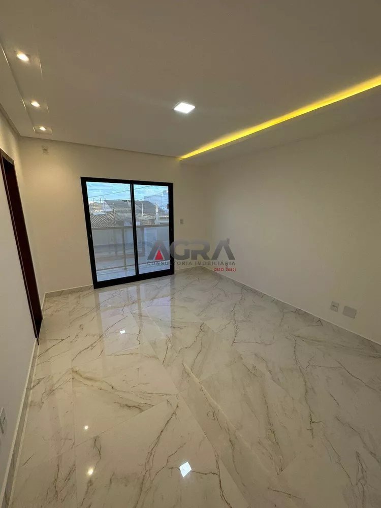 Casa à venda com 3 quartos, 130m² - Foto 4