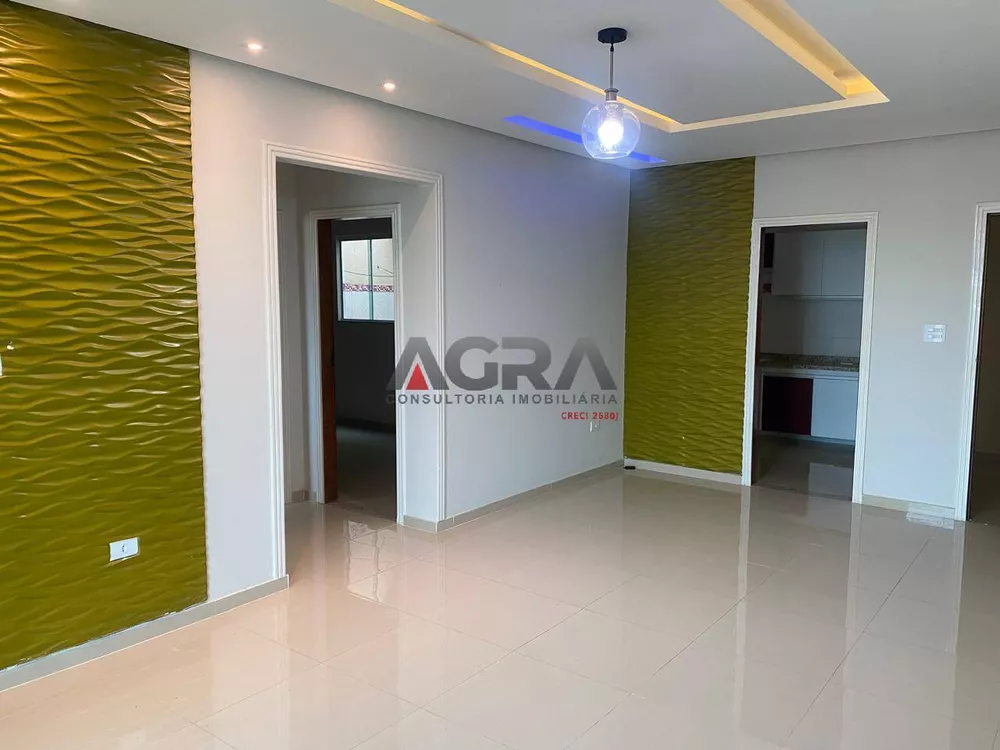 Apartamento à venda com 2 quartos, 72m² - Foto 2