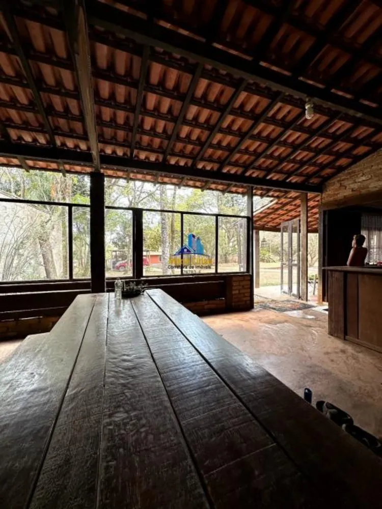Chácara, 3 quartos, 1563 m² - Foto 2