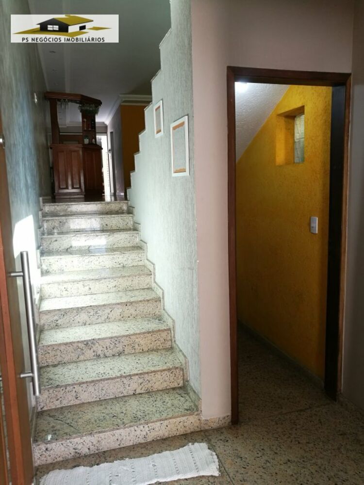Sobrado, 3 quartos, 260 m² - Foto 1
