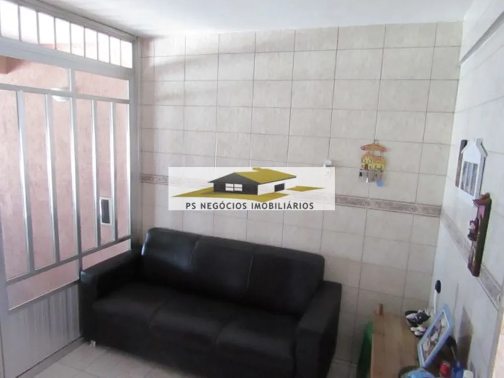 Casa, 3 quartos, 104 m² - Foto 2