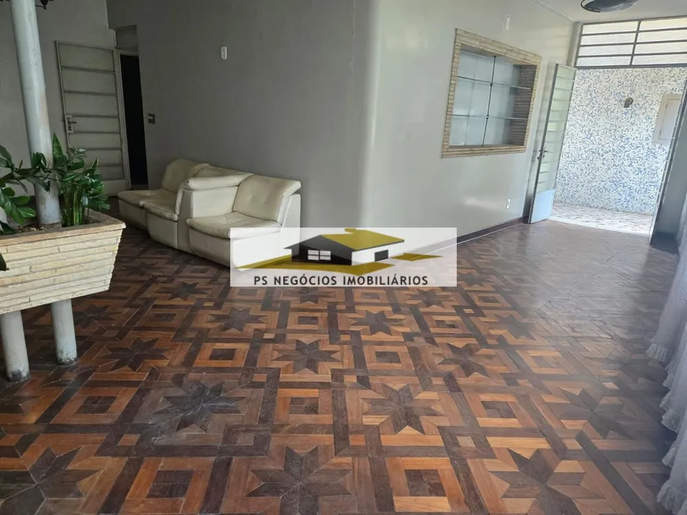Casa, 2 quartos, 244 m² - Foto 3