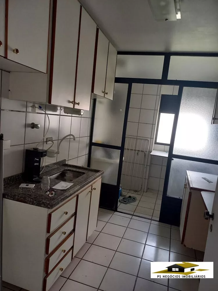 Apartamento à venda com 3 quartos, 72m² - Foto 15