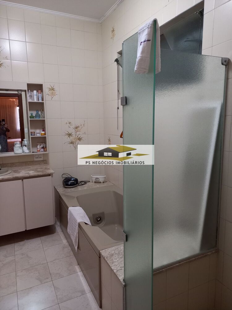 Casa, 3 quartos, 252 m² - Foto 4