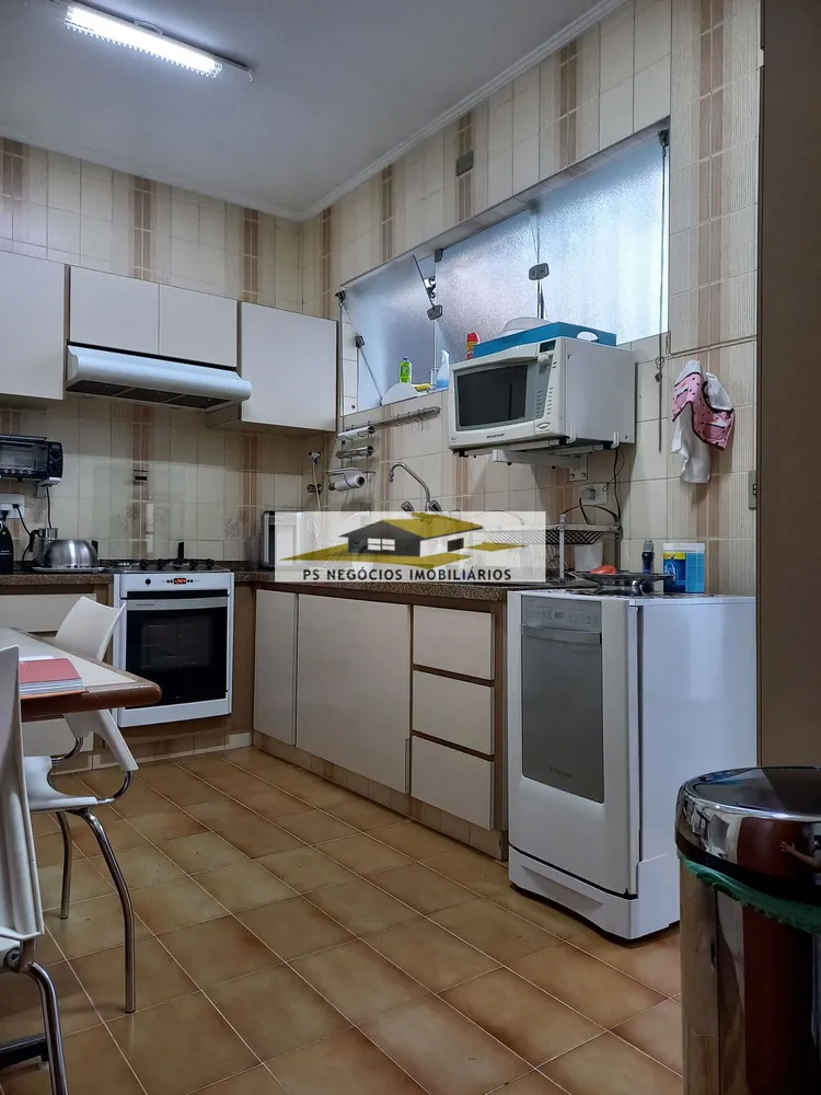 Casa, 3 quartos, 252 m² - Foto 13