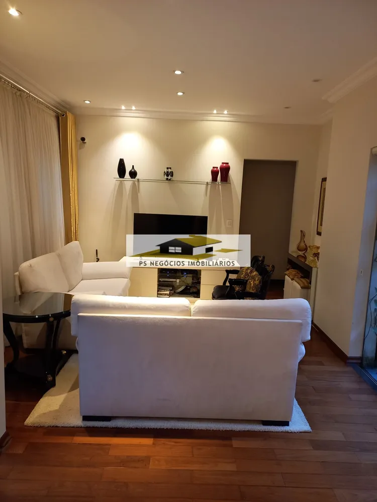 Casa, 3 quartos, 252 m² - Foto 1