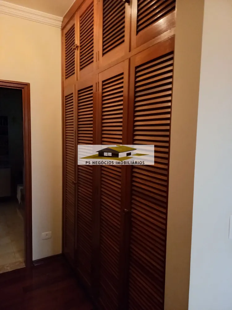 Casa, 3 quartos, 252 m² - Foto 8