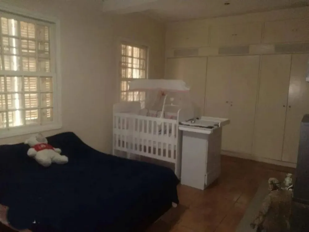 Casa, 3 quartos, 250 m² - Foto 13