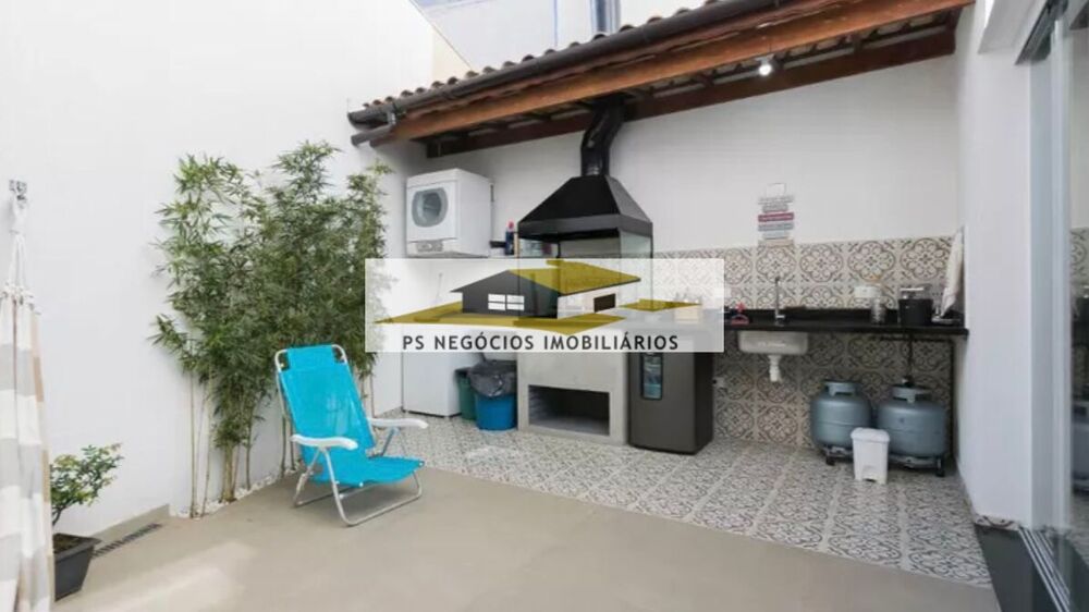 Sobrado à venda com 3 quartos, 177m² - Foto 1