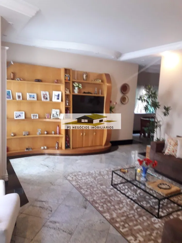 Casa, 3 quartos, 174 m² - Foto 1