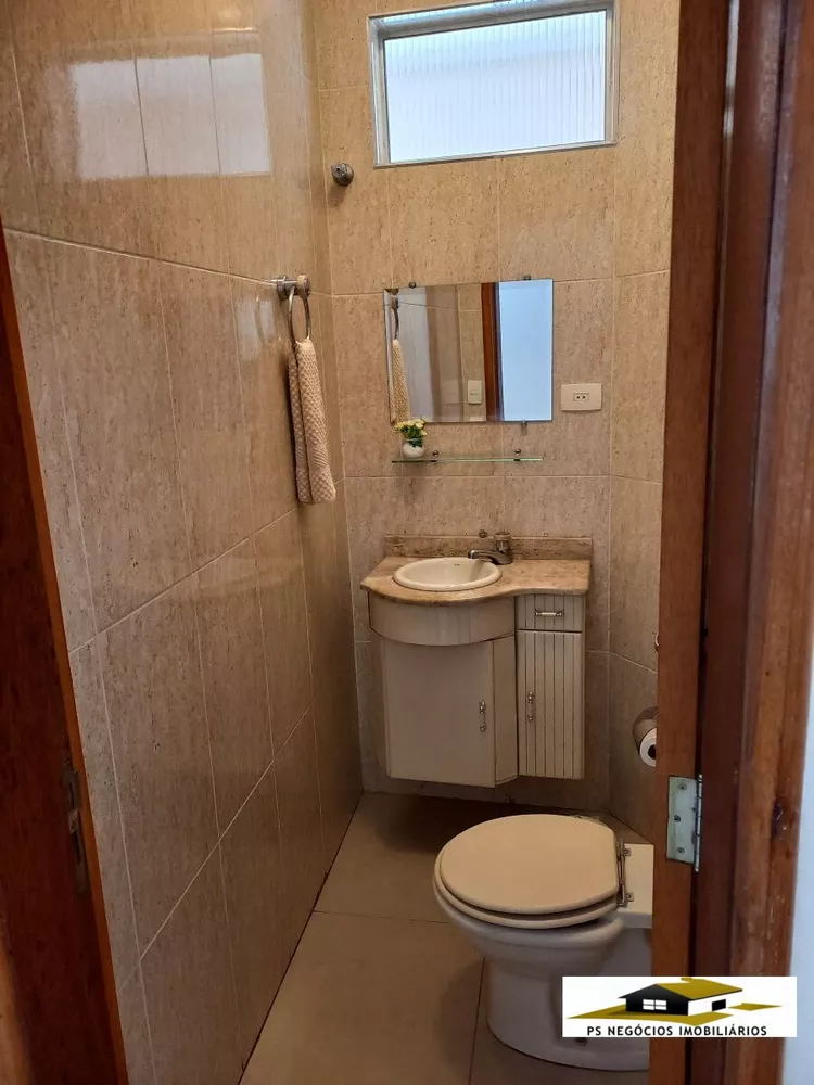 Casa à venda com 3 quartos, 180m² - Foto 8