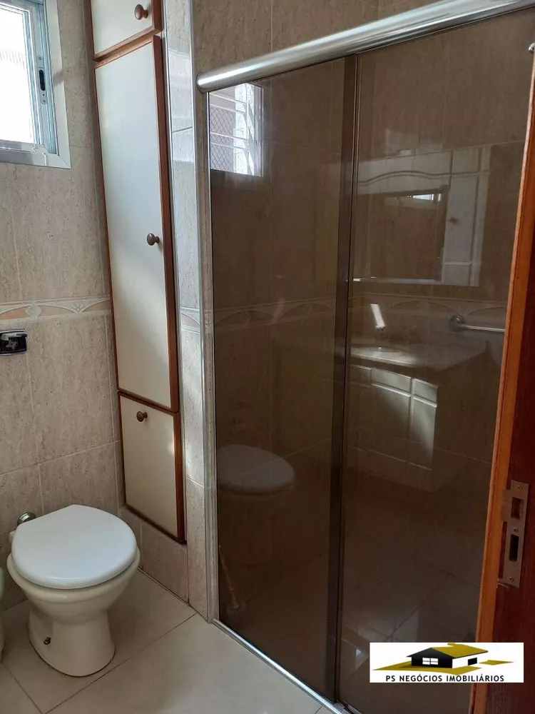 Casa à venda com 3 quartos, 180m² - Foto 11