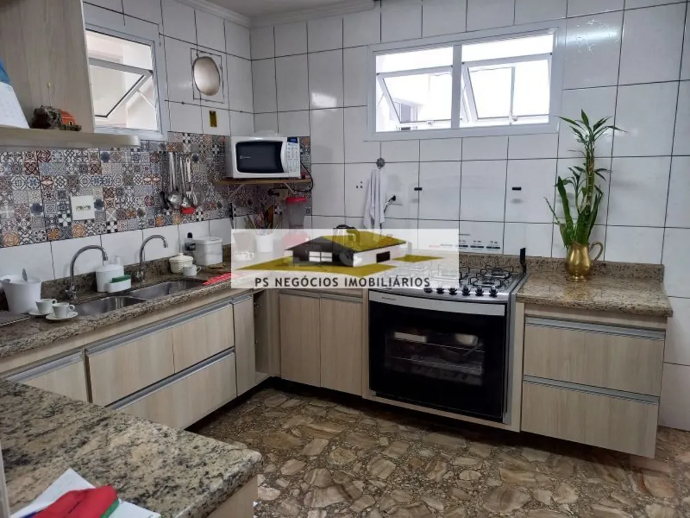 Sobrado, 3 quartos, 224 m² - Foto 4