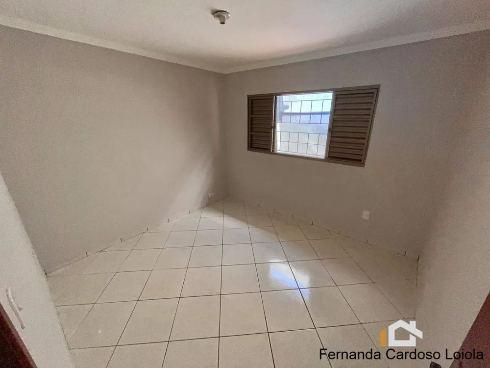 Casa, 3 quartos, 180 m² - Foto 2