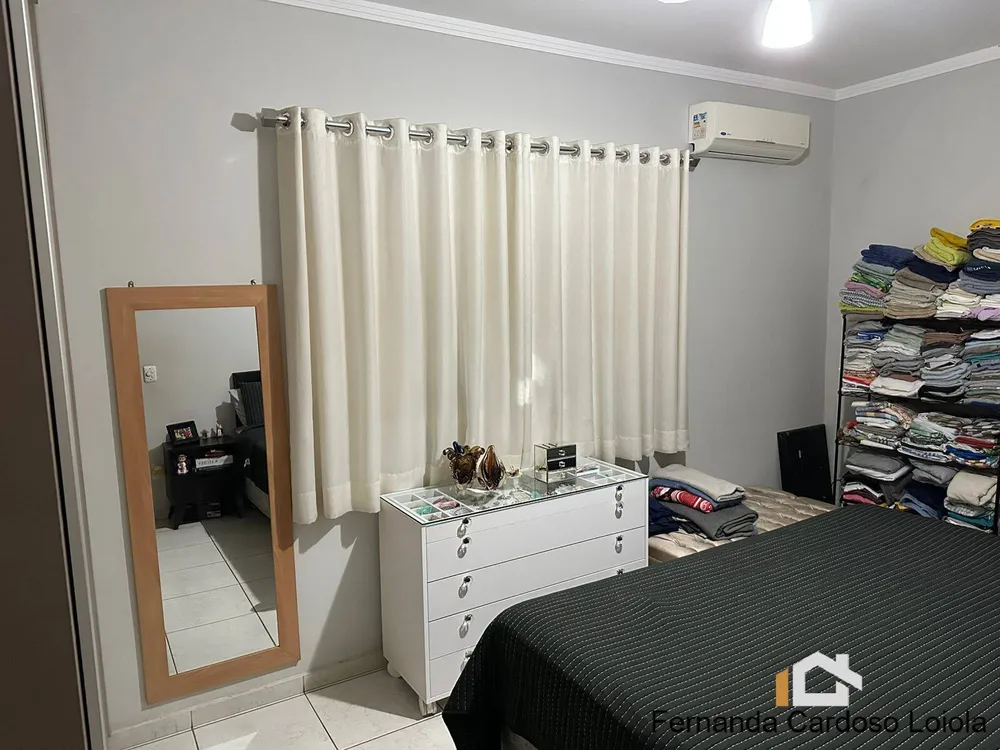 Casa, 3 quartos, 228 m² - Foto 11