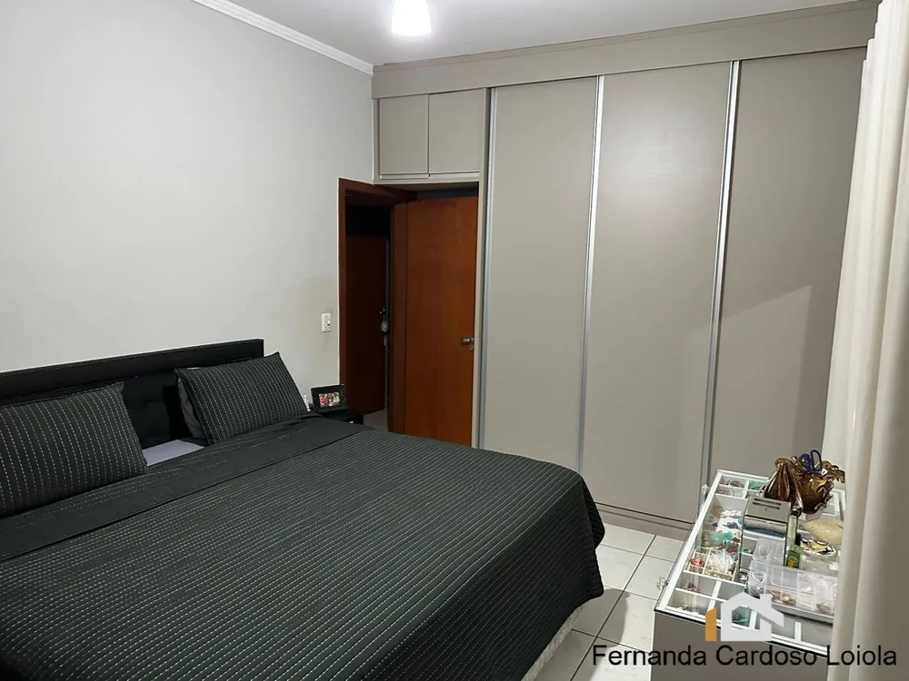 Casa, 3 quartos, 228 m² - Foto 10