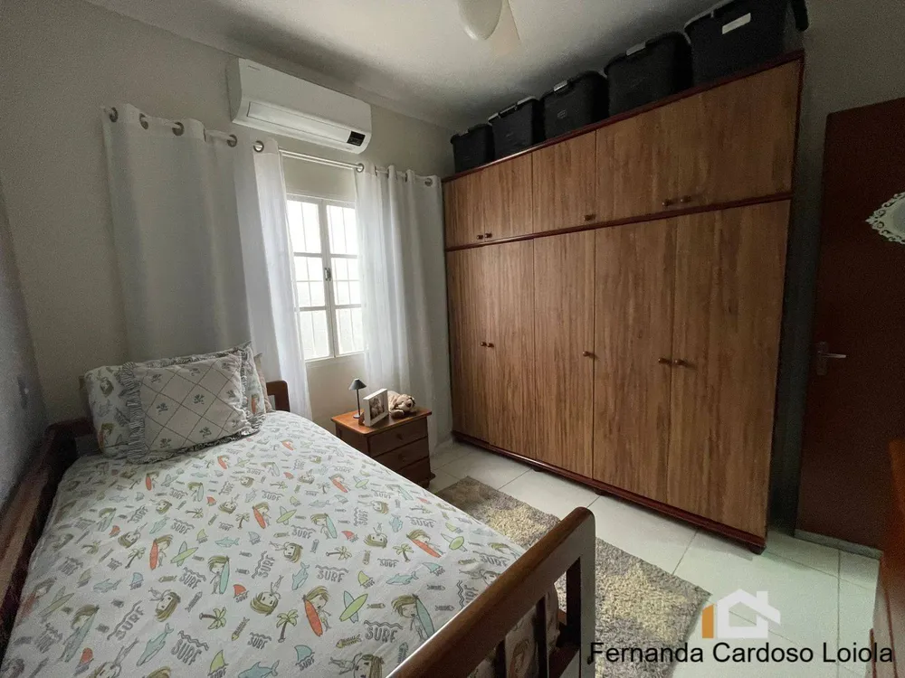 Casa, 3 quartos, 200 m² - Foto 3