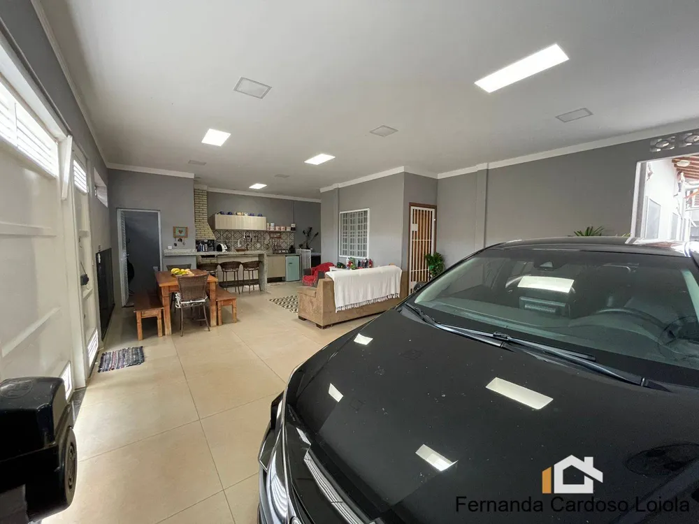 Casa, 3 quartos, 200 m² - Foto 2
