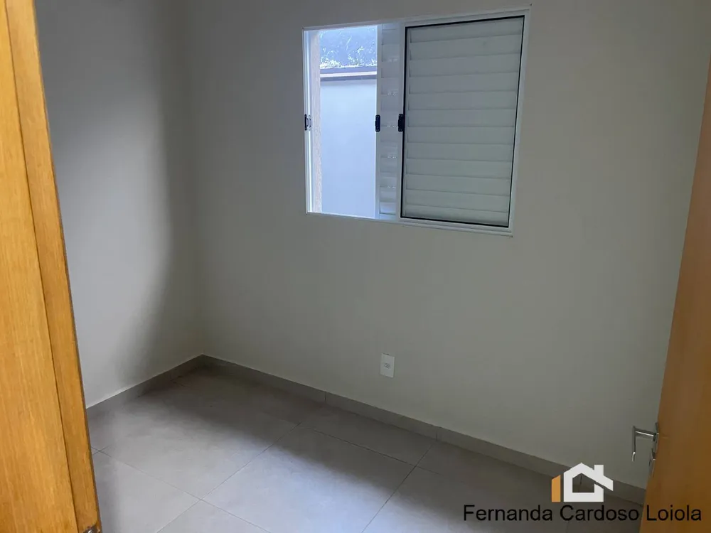 Casa, 3 quartos, 69 m² - Foto 2