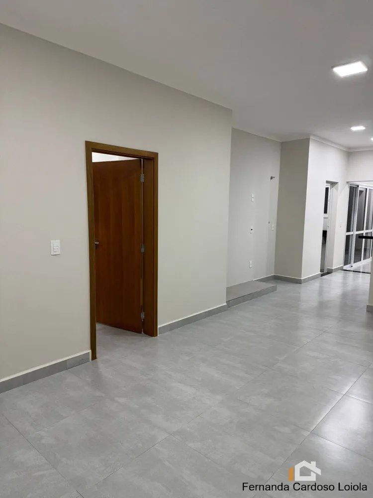 Casa, 3 quartos, 256 m² - Foto 2