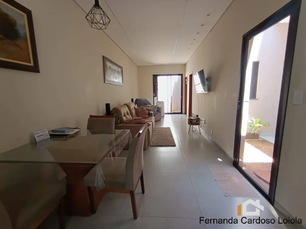 Casa, 3 quartos, 138 m² - Foto 2