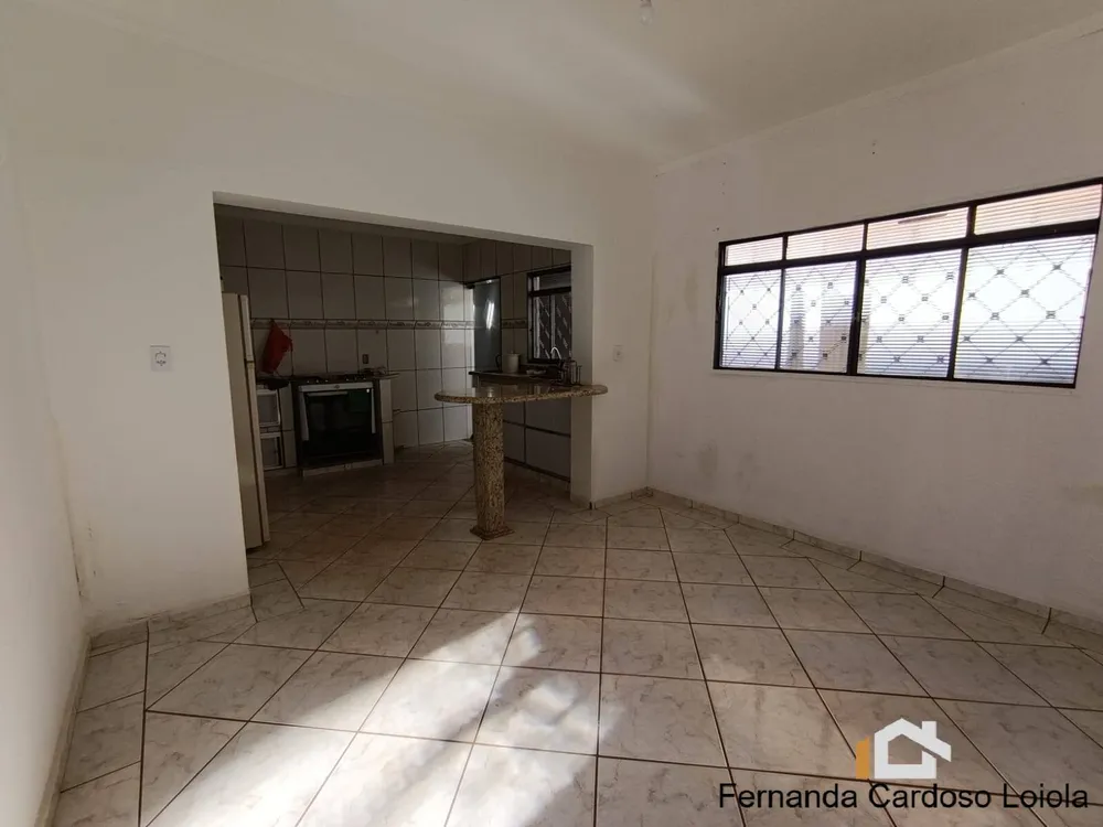 Casa, 3 quartos, 230 m² - Foto 7