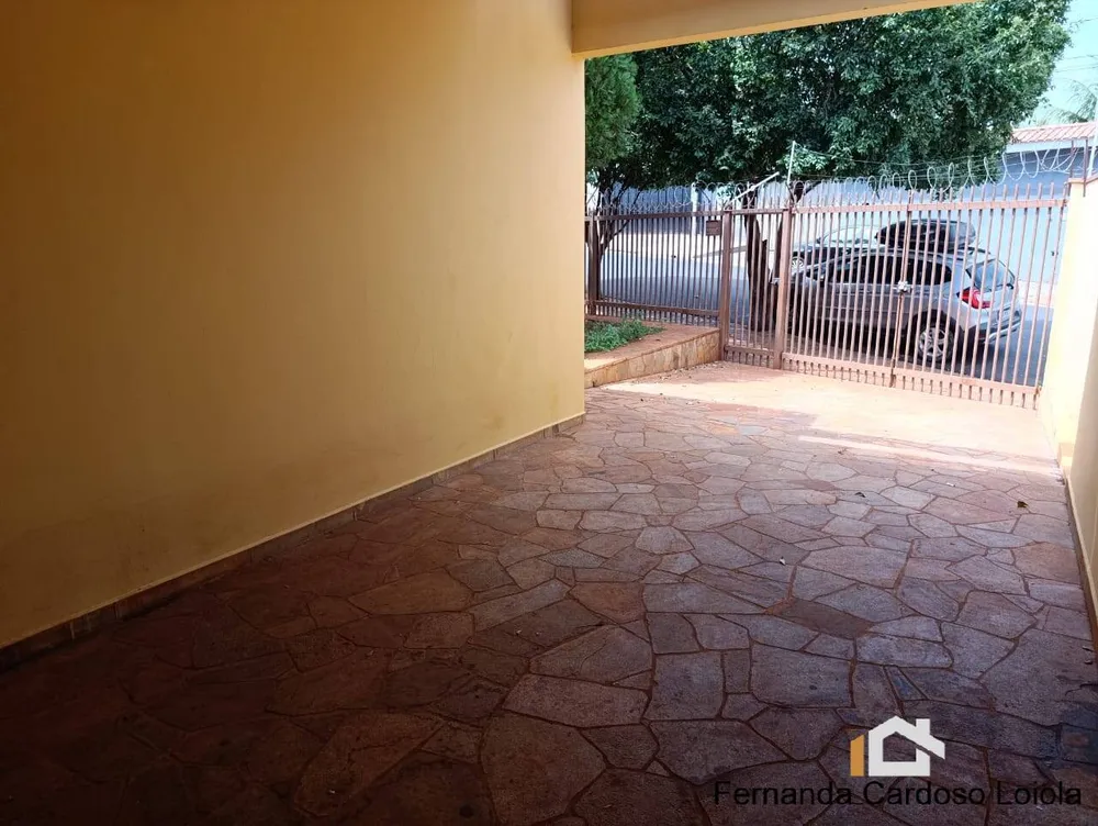 Casa, 3 quartos, 226 m² - Foto 3