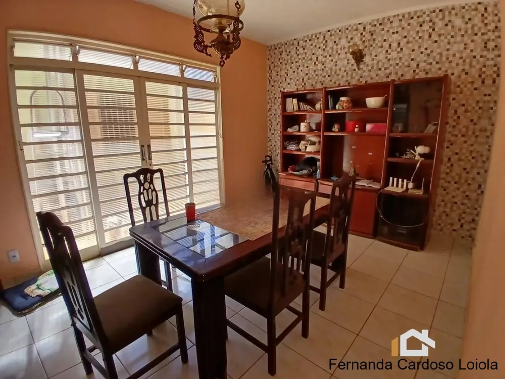 Casa, 3 quartos, 300 m² - Foto 3