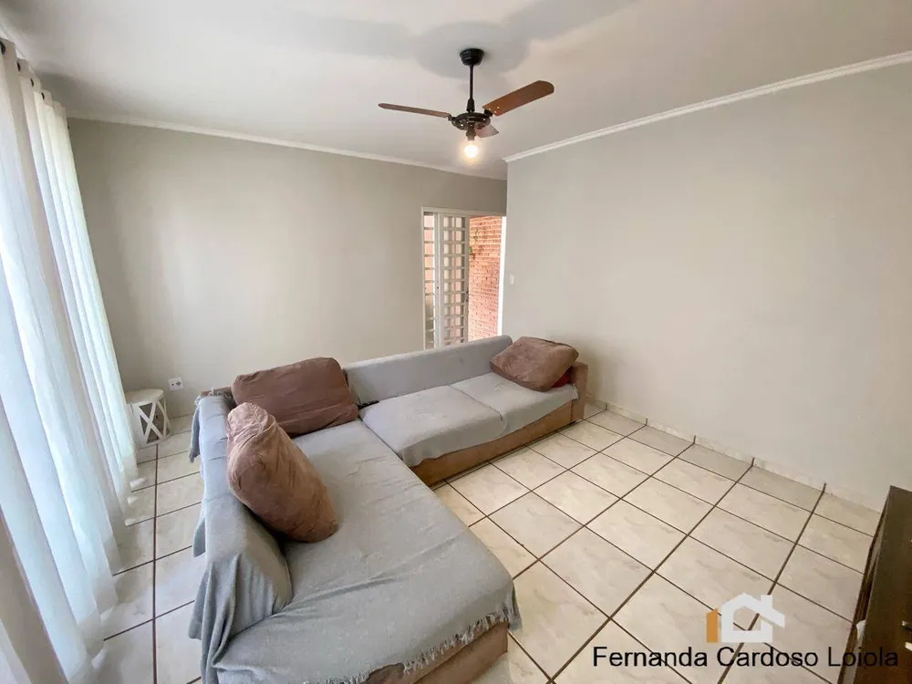 Casa, 3 quartos, 200 m² - Foto 2